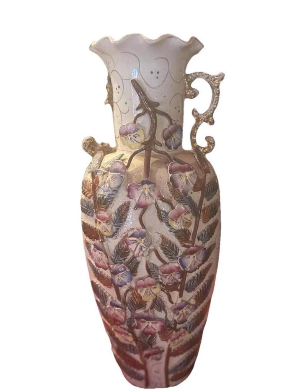 Antique Beautiful Vase Made In England. A Collectors Dream